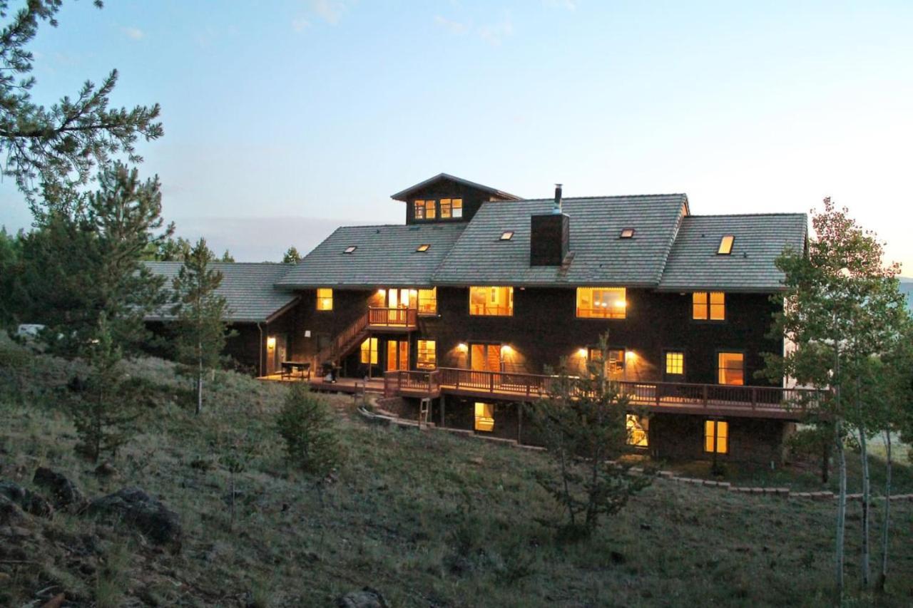 Awe Inspiring Mountain Lodge Hot Tub For Large Groups Jefferson Exterior foto